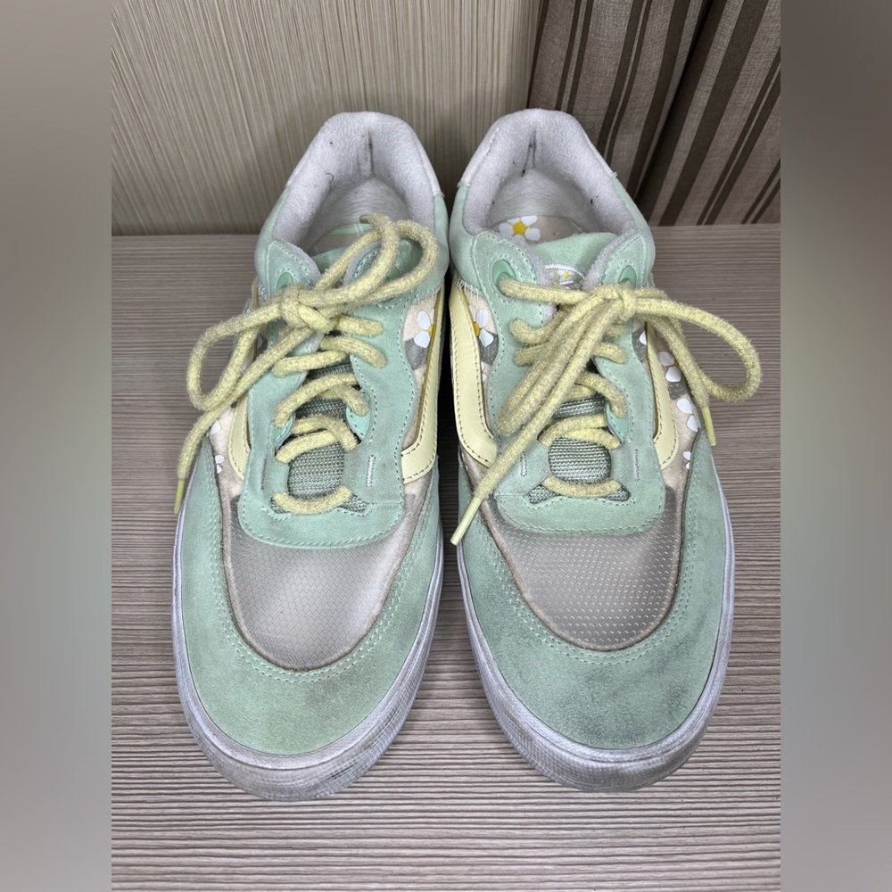 Vans Brighton shoes sneakers men size 11 floral print green leather upper